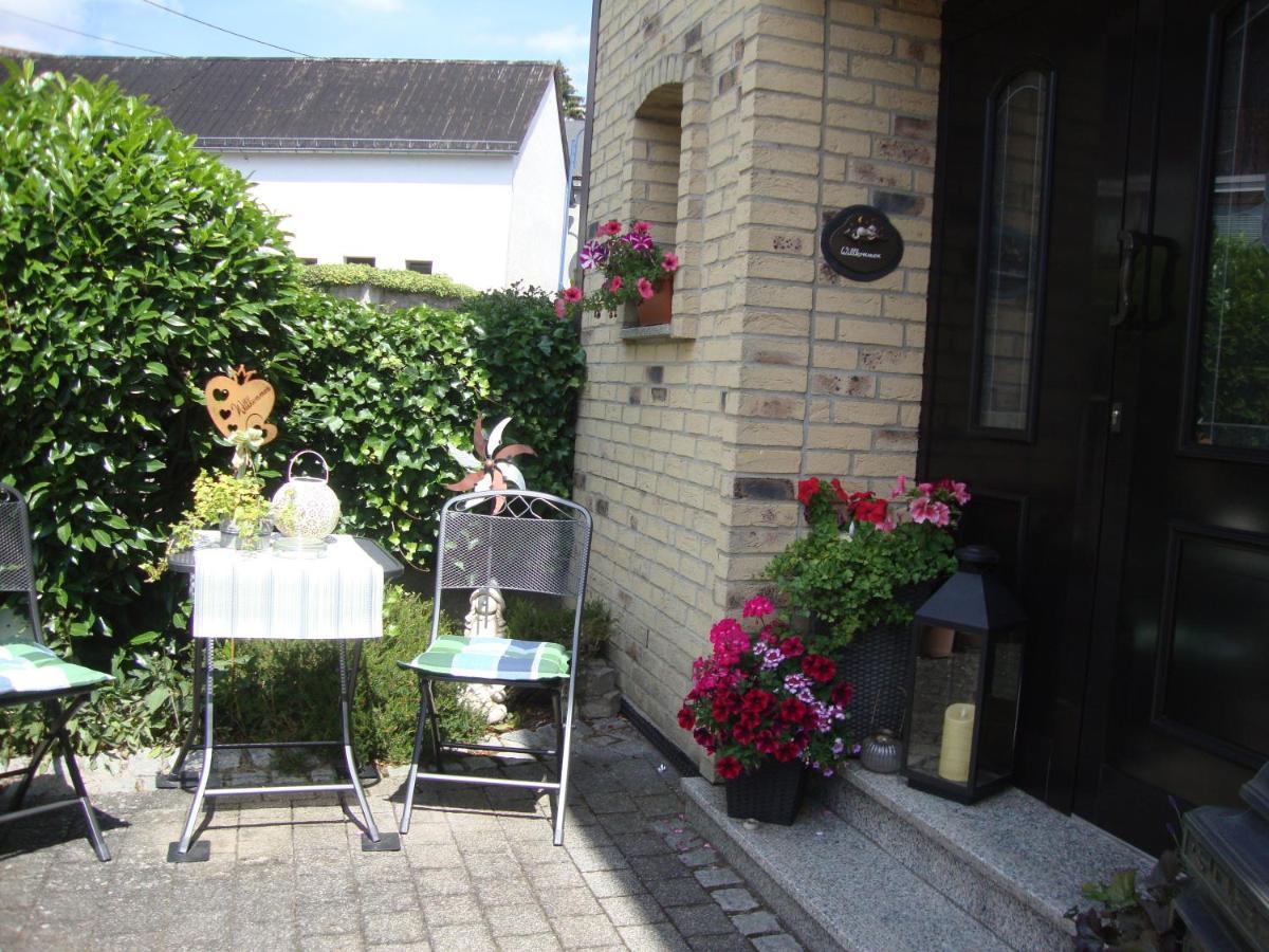 Eifelferienwohnungen Familie Saxler Bereborn Exterior foto